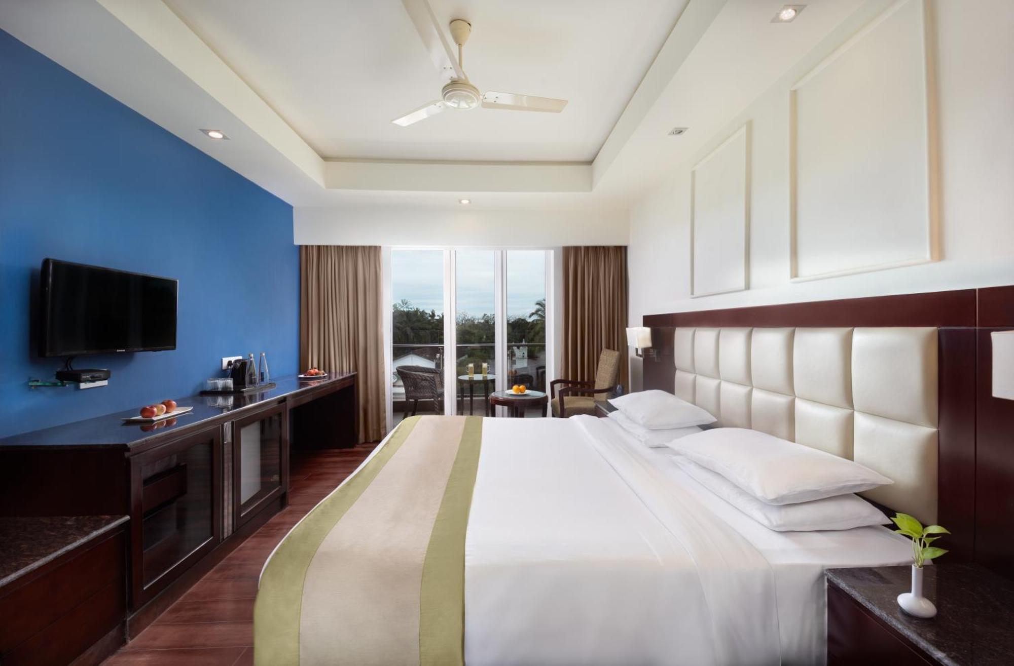 Hotel The Acacia & Candolim
